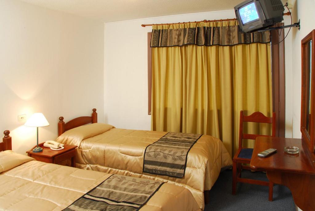 King'S Hotel Bariloche Oda fotoğraf